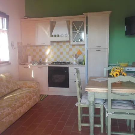 Girasole Seaside And Pool Apartamento